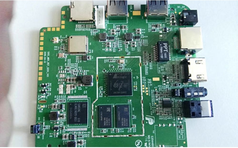 PCBA板過波峰焊時空焊是什么原因造成的？