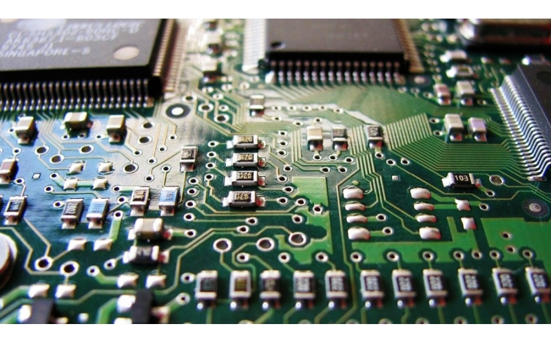 PCBA技術趨勢展望：新材料與新技術的應用前景